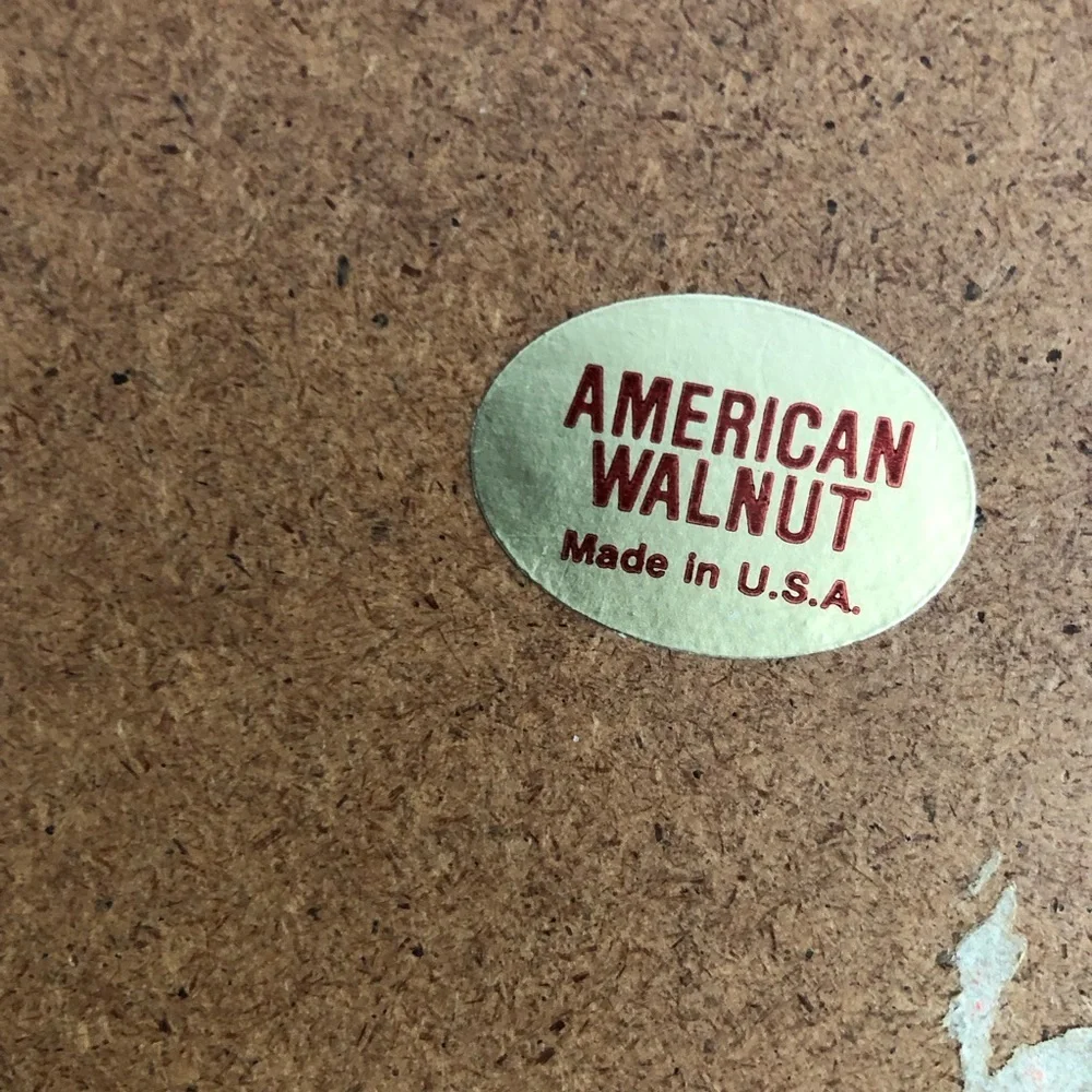 Vintage American Walnut Incolay Stone Duck Embossed Lid Wood Box